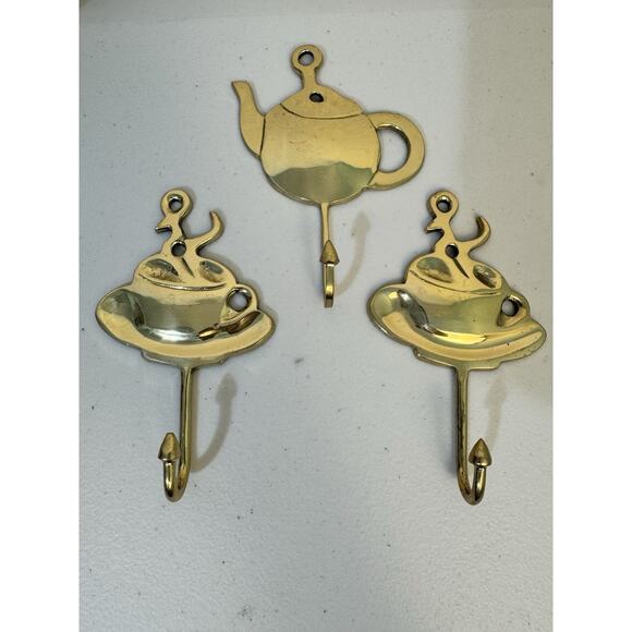 Kemp & Beatley Vintage Metal Brass Teapot & Coffee Cup Wall Hooks Set Of 3 - Picture 1 of 4